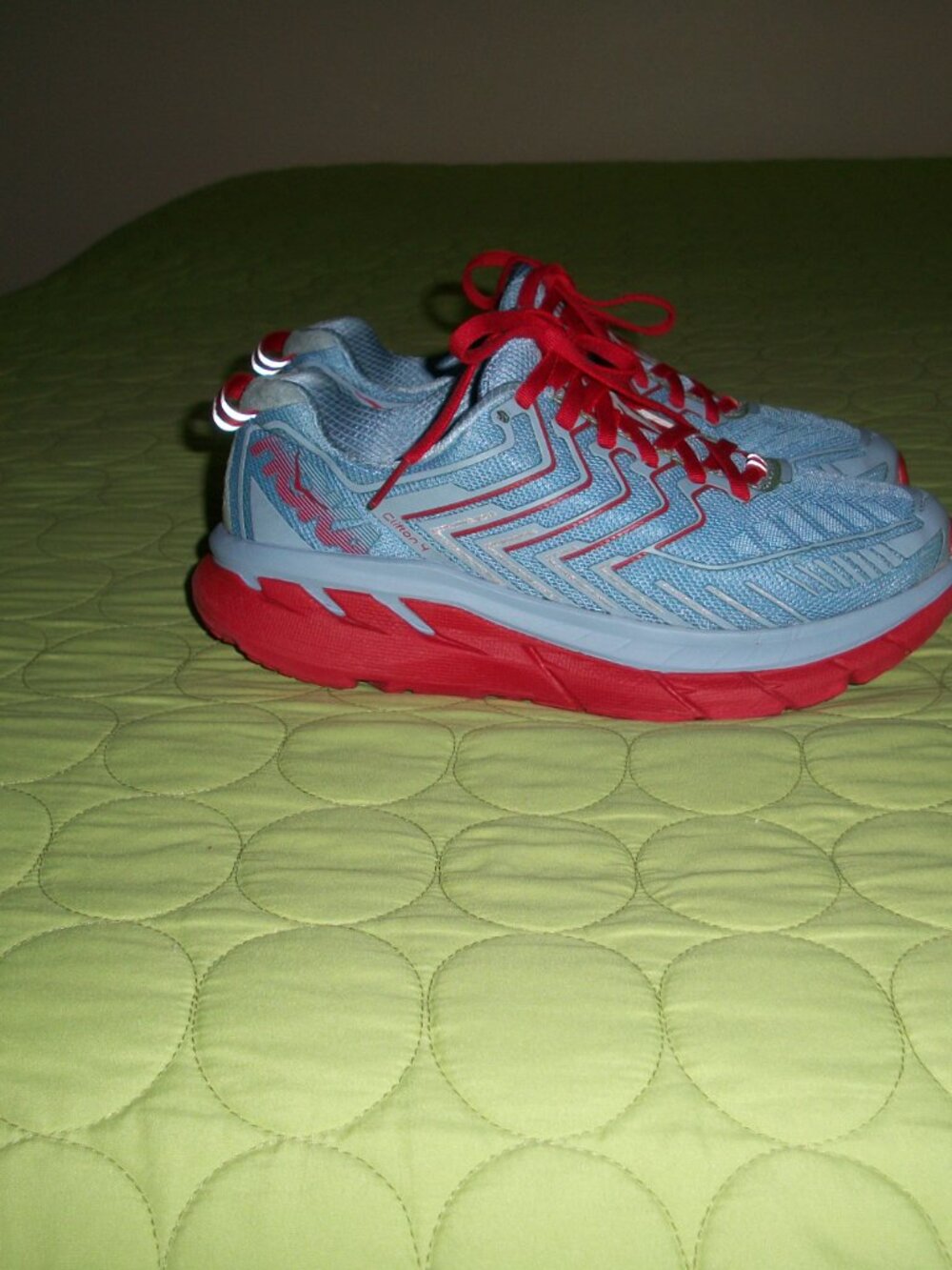 Hoka Women’s Light Blue/Grey Clifton 4 Running Shoes Size 6.5 - Picture 4 of 15